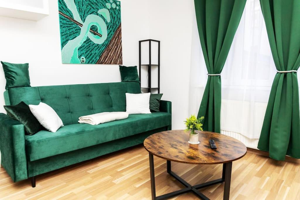City Apartment Top Location, Quiet And Cozy Ideal To Relax Or Work Wiedeń Zewnętrze zdjęcie